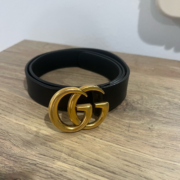 Black Gucci Belt, Women’s GG Marmont, Black Genuine Leather, Gold hardware - Picture 3 of 5